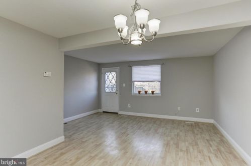 28 Avonshire Ct, Silver Spring MD 20904-6712 exterior