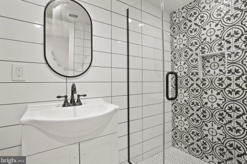 5515 3rd St, Washington DC  20011-2114 exterior