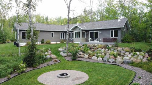 5397 Jean Duluth Rd, Duluth MN 55804-2660 exterior