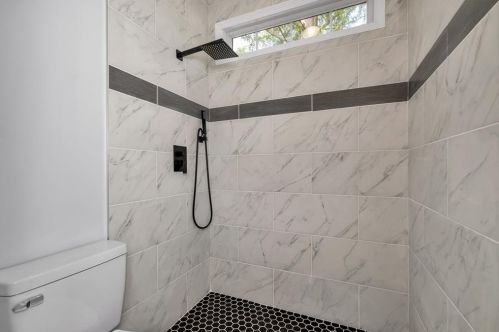 2132 Innsfail Dr, Lithonia GA  30078-2059 exterior