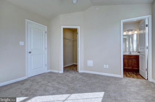 40 Overlook Dr, Hanover PA 17331 exterior