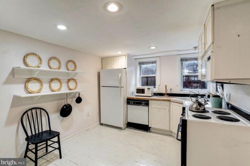 801 Independence Ave, Washington DC 20003-1317 exterior