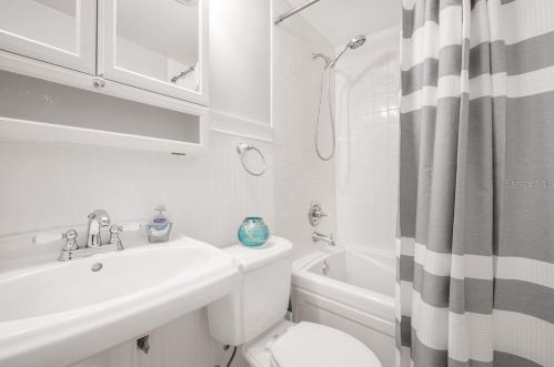 315 Haya St, Tampa FL  33603-1936 exterior