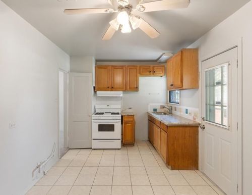 2134 Amherst Ave, Dallas TX 75235-3107 exterior