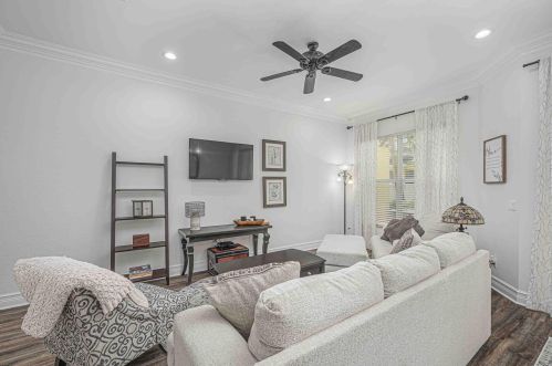 6117 Kendra Ln, Fort Pierce FL 34983-4140 exterior