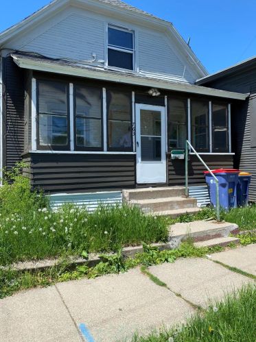 763 Fremont Ave, Grand Rapids, MI 49504-4329