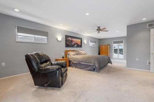 44 Churchill Rd, Pittsburgh PA 15235-5338 exterior