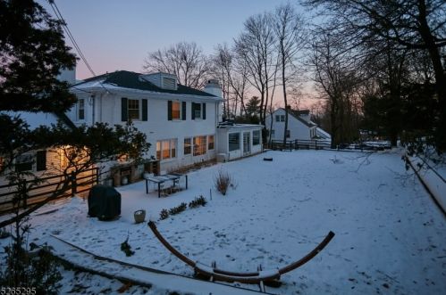 168 Forest Hill Rd, Town Center NJ  07052-3958 exterior