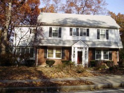175 Mill St, Newton, MA 02460-2412