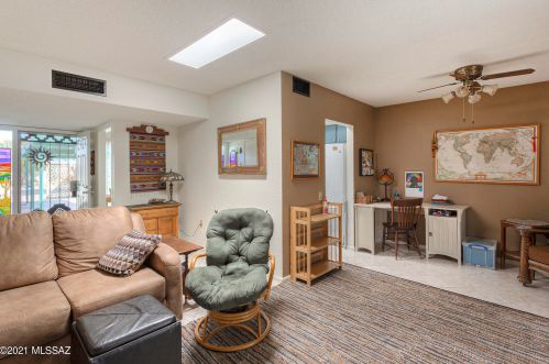 318 Calle Del Chancero, Green Valley AZ 85614-3028 exterior