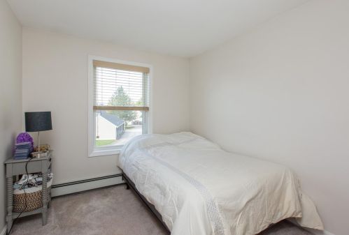 39 Blf Dr, Concord NH 03303-1579 exterior