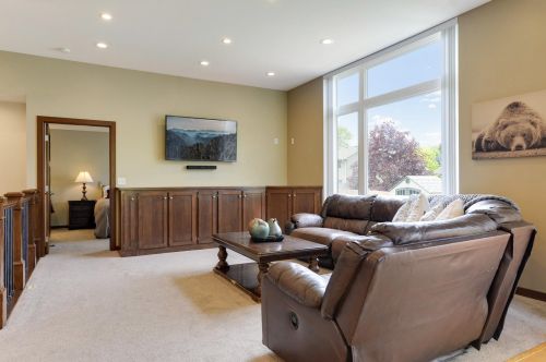 2083 Division St, Saint Paul MN  55109-4147 exterior