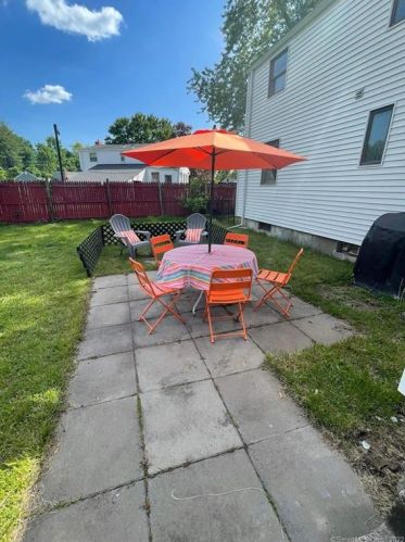 908 Plymouth St, Windsor CT 06095-3713 exterior