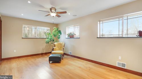 4512 Dolphin Ln, Alexandria VA 22309-3110 exterior