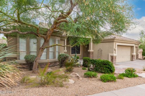 14843 5th Ave, Phoenix AZ  85045-0469 exterior