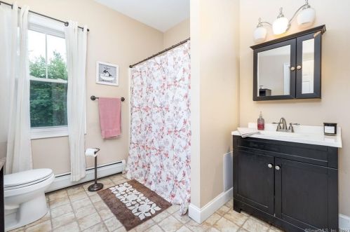 171 Halls Hl Rd, Killingly CT 06239-3317 exterior