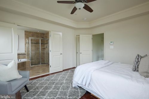 1209 Poplar Run Dr, Silver Spring MD 20906-6717 exterior