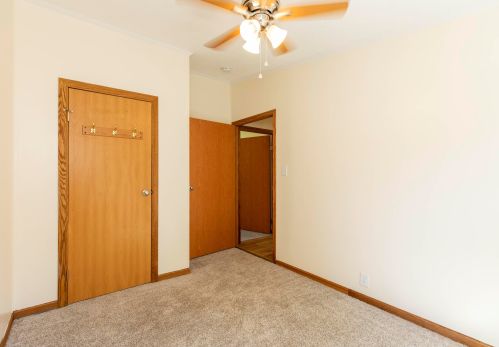 19780 Chain Lk St, Cassopolis MI 49031-9538 exterior