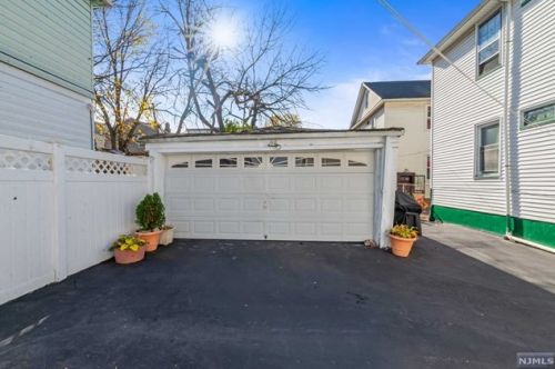 168 Carolina Ave, Irvington NJ 07111-2662 exterior