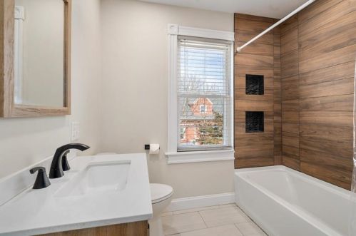 61 Tucker Ave, Providence RI  02905-3314 exterior