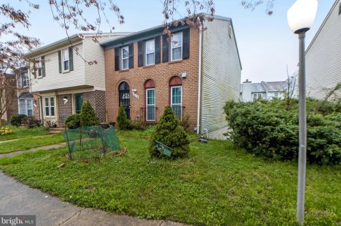 2015 Featherwood St, Silver Spring, MD 20904-6646