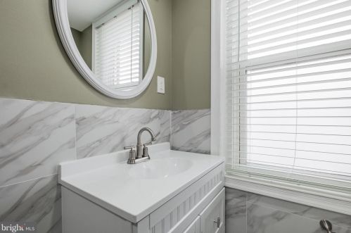 3123 Cedar St, Philadelphia PA 19134-4319 exterior