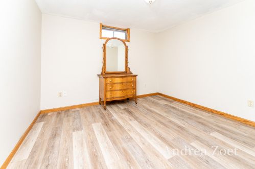 521 Edward St, Middlevle MI 49333-9775 exterior