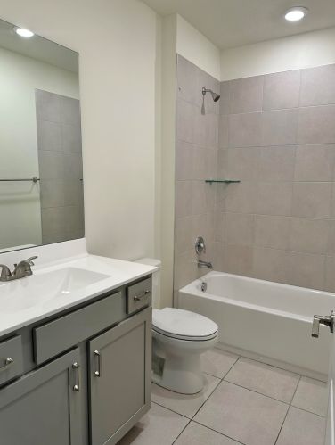 926 Bent Creek Dr, Fort Pierce FL  34947-1330 exterior