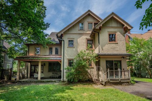 160 Oxford St, Hartford CT 06105-2514 exterior