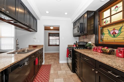 10025 Claremont Ave, Chicago IL 60643-1921 exterior