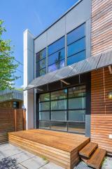 816 Cloverdale St, Seattle WA  98108-4716 exterior