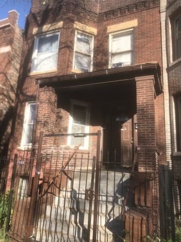 4422 Monroe St, Chicago, IL 60624-2544