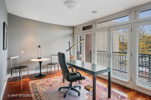 1708 Winnemac Ave, Chicago IL 60706-3427 exterior