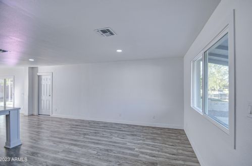 8224 25th St, Phoenix AZ  85042-7020 exterior