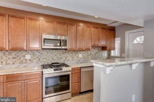 4709 Jay St, Washington DC 20019-3753 exterior