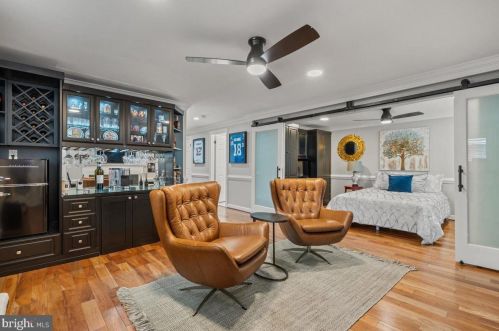 1544 Hampton Hill Cir, Mc Lean VA  22101-6021 exterior