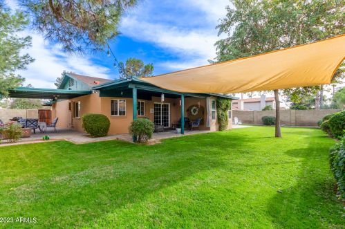 16450 47 Pl, Phoenix AZ 85018-2905 exterior