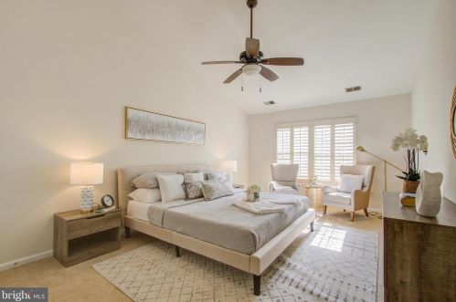 10924 Bloomingdale Dr, Rockville MD 20852-5535 exterior