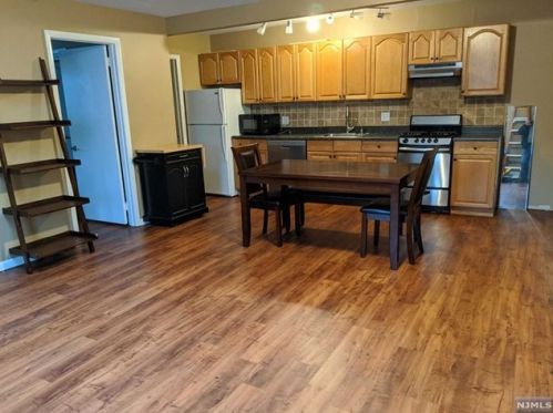 134 Hardenburgh Ave, Demarest NJ  07627-2100 exterior