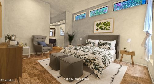 5761 Echo Canyon Cir, Phoenix AZ  85018-1270 exterior