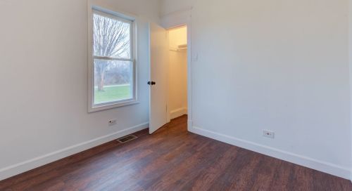 1403 2 Ave, Broadview IL 60153-2212 exterior