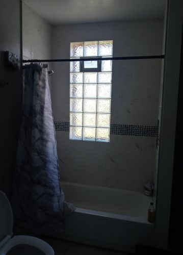 2437 2nd St, Milwaukee WI 53212-2809 exterior