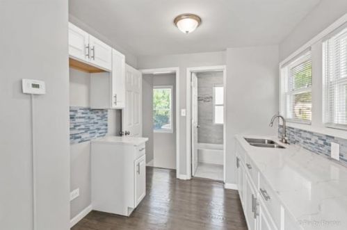 24 138th St, Chicago IL 60827-1661 exterior