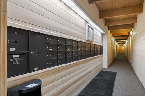 130 Water St, Milwaukee WI  53202-6018 exterior