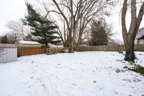 6337 Hampton St, Kalamazoo MI 49024-2530 exterior