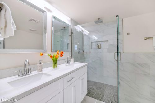 3753 Andora Dr, Phoenix AZ  85032-6611 exterior