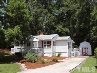 403 Morningside Dr, Cary NC  27513-4407 exterior