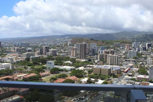 1296 Kapiolani Blvd, Honolulu HI  96814-2803 exterior