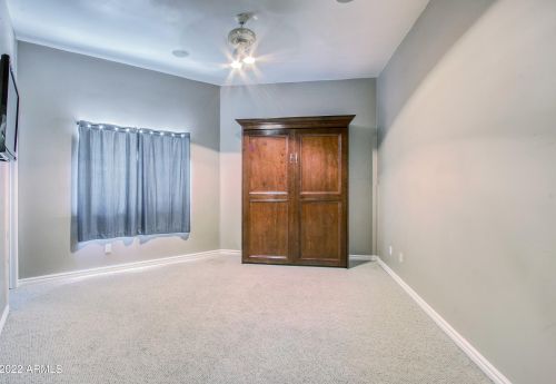 13810 34th St, Phoenix AZ  85032-5305 exterior