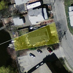 203 Riverview Ave, Newton MA 02466-1399 aerial view